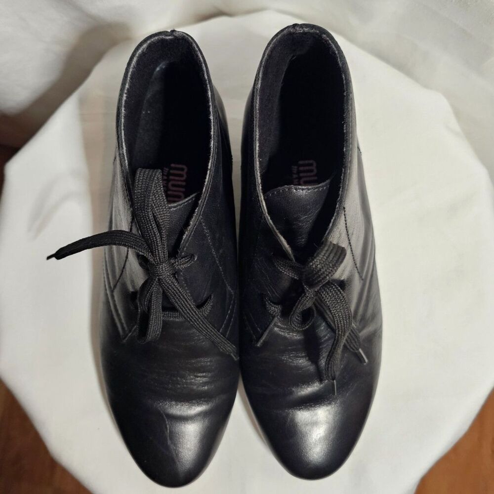 Munro Black Leather Lace-Up Ankle Boots w 1" Heel sz 6 W